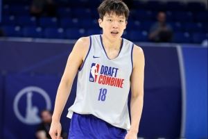 中国历史第三位在首轮被选中的球员！杨瀚森比肩姚明和易建联