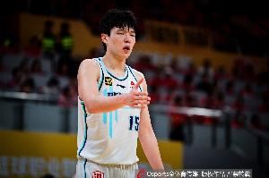 新秀赛季会有何表现？杨瀚森本赛季场均16.6分10.5板3.0助2.6帽